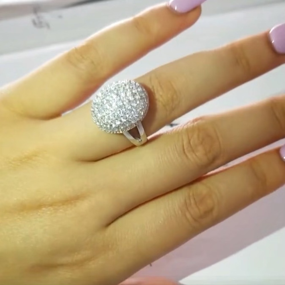 925 Silver Bella Twilight Pave Diamond Oval Ring
